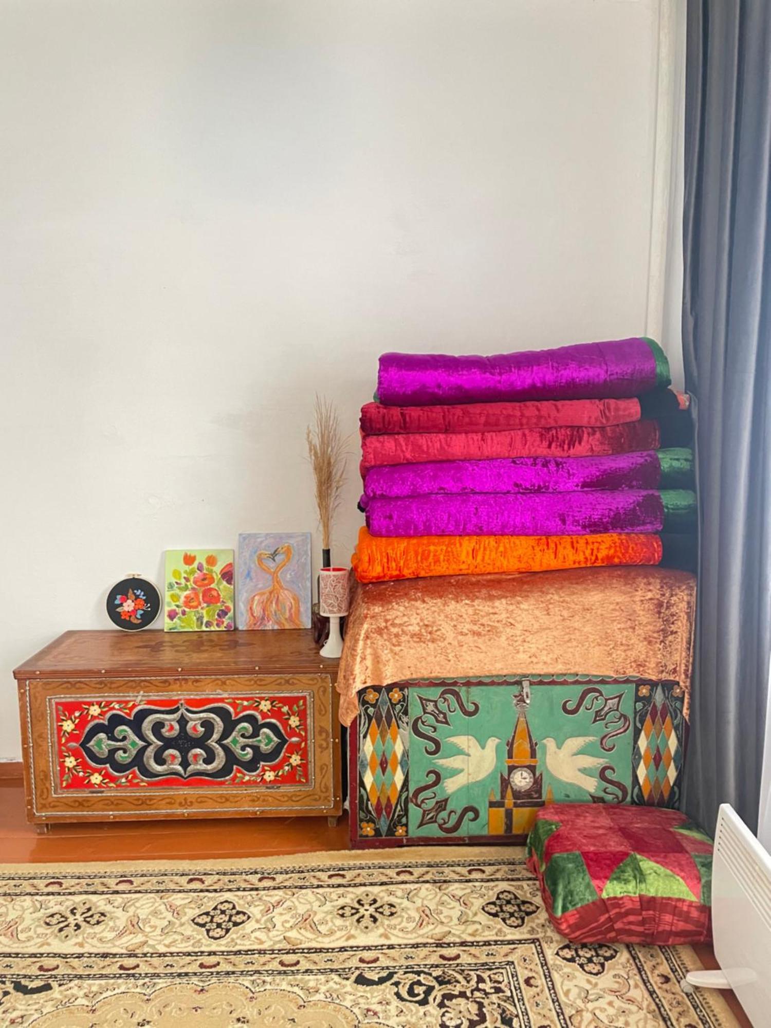 Gulnara Guest House 巴雷克奇 外观 照片